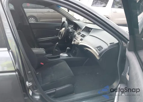 2008 Honda Accord 2.4 Ex z USA, uszkodzony, nr VIN 1HGCP267X8A042398